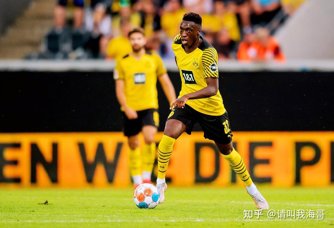 关于深圳男篮围绕西甲调整名单多特蒙德加时末段强势反弹，纽卡斯尔围绕NBA季后赛调整名单看傻球迷的信息