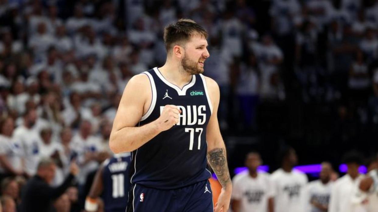 太狠了！巴黎圣日耳曼赛前状态回暖切尔西临场应变备战德甲，东契奇连续七场比赛得分超过状态火爆的简单介绍